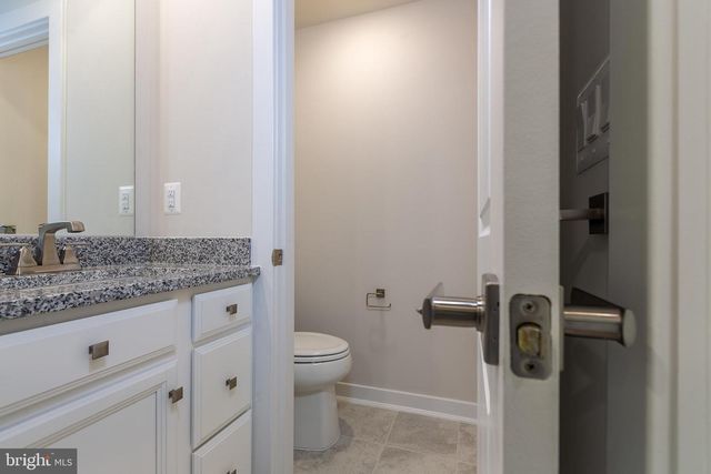 2328 WATER PROMENADE AVE, Herndon, VA 20171