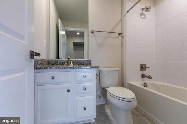 2328 WATER PROMENADE AVE, Herndon, VA 20171