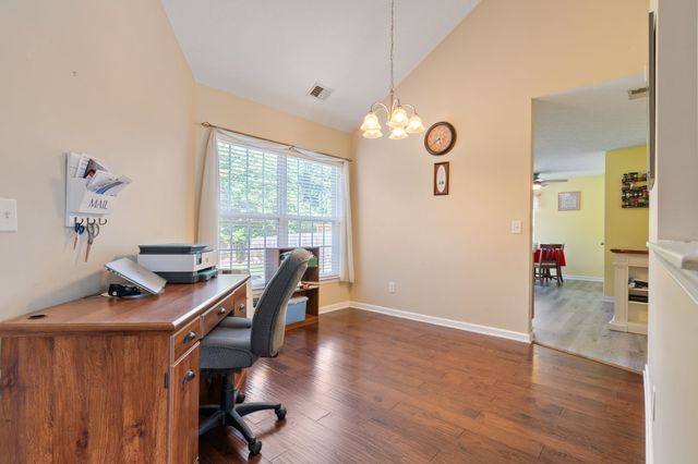 214 Cobblestone Lndg, Mount Juliet, TN 37122