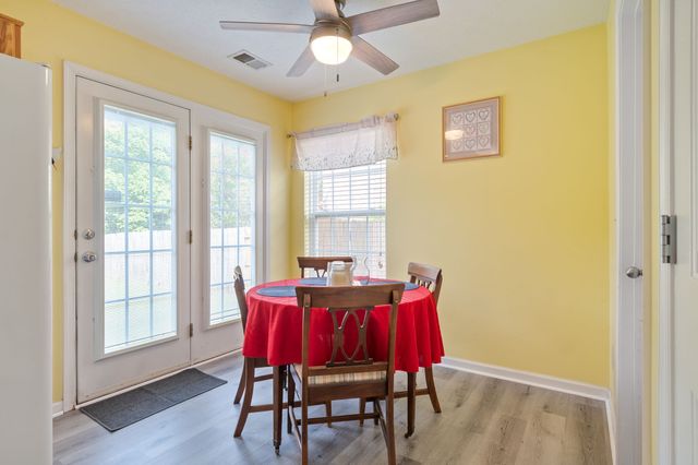 214 Cobblestone Lndg, Mount Juliet, TN 37122