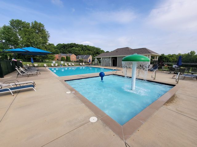 214 Cobblestone Lndg, Mount Juliet, TN 37122