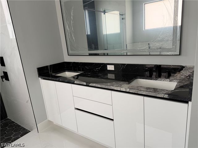 2648 24th AVE SE, Naples, FL 34117