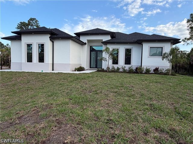 2648 24th AVE SE, Naples, FL 34117