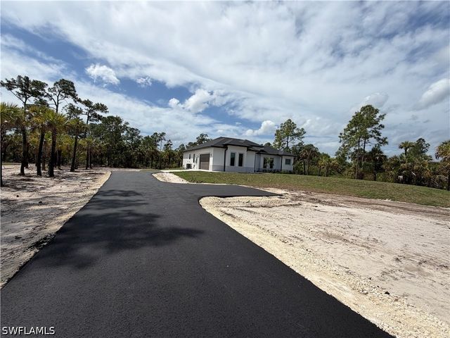 2648 24th AVE SE, Naples, FL 34117