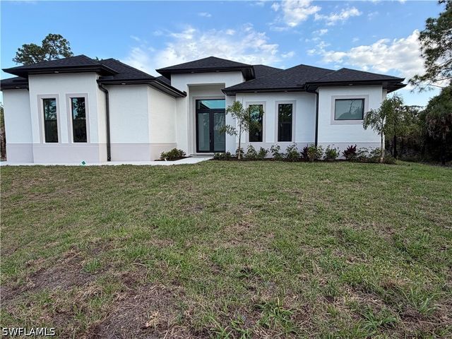 2648 24th AVE SE, Naples, FL 34117