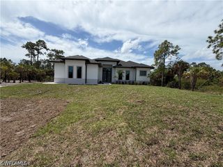 2648 24th AVE SE, Naples, FL 34117