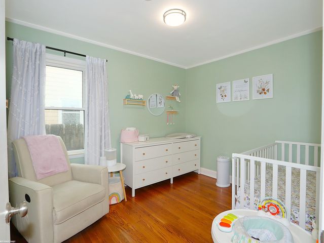 2028 Barrett Street, Royal Oak, MI 48067