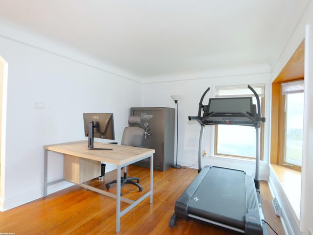 2028 Barrett Street, Royal Oak, MI 48067