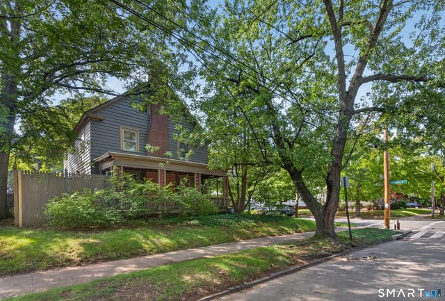 49 Hubinger Street, New Haven, CT 06511
