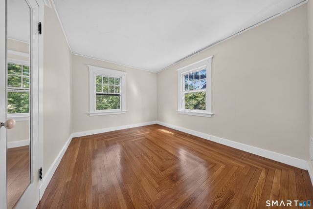 49 Hubinger Street, New Haven, CT 06511