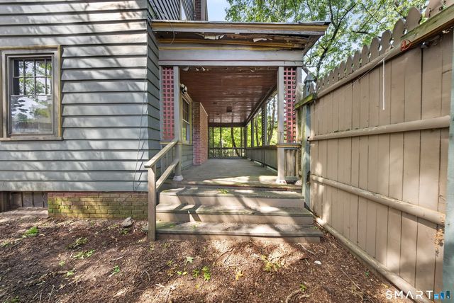 49 Hubinger Street, New Haven, CT 06511
