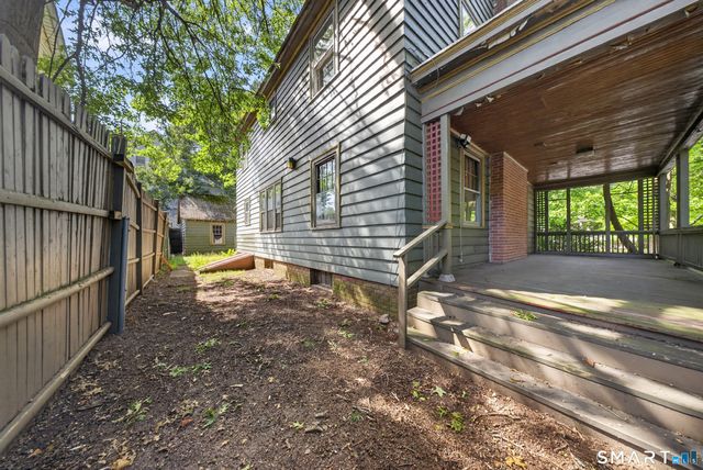 49 Hubinger Street, New Haven, CT 06511
