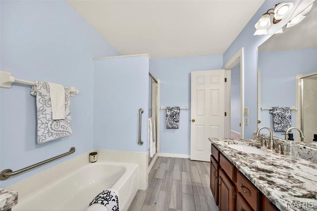 842 Ridgetop Circle, Unincorporated, MO 63304