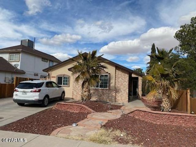 10473 Valle Del Mar Drive, Socorro, TX 79927
