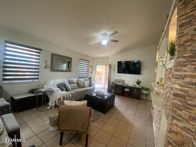 10473 Valle Del Mar Drive, Socorro, TX 79927