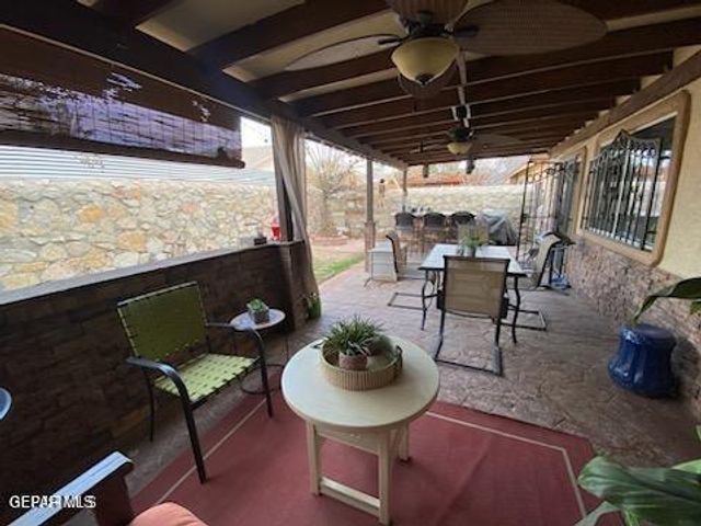 10473 Valle Del Mar Drive, Socorro, TX 79927
