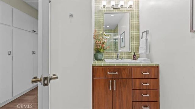 938 E Pomello Drive, Claremont, CA 91711