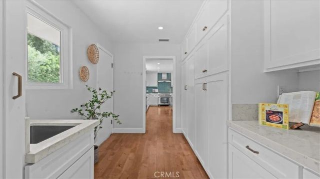 938 E Pomello Drive, Claremont, CA 91711