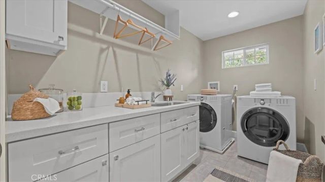 938 E Pomello Drive, Claremont, CA 91711