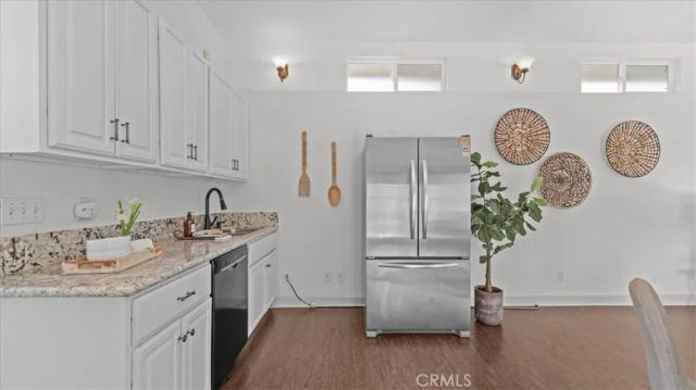 938 E Pomello Drive, Claremont, CA 91711