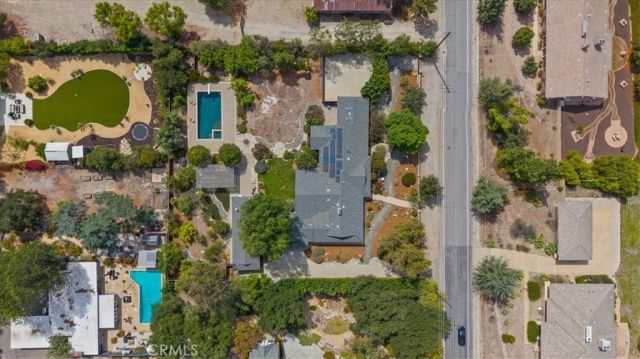 938 E Pomello Drive, Claremont, CA 91711