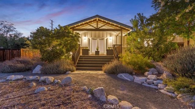 938 E Pomello Drive, Claremont, CA 91711