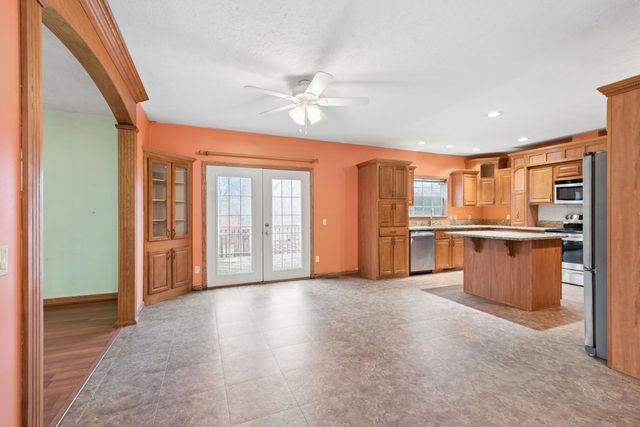 160 Silver Lake Avenue, Michigan City, IN 46360