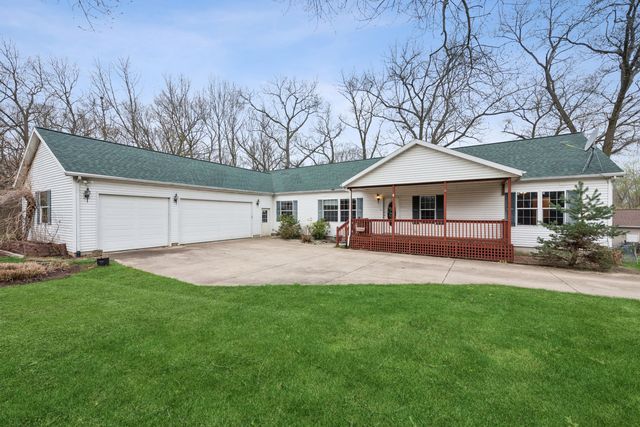 160 Silver Lake Avenue, Michigan City, IN 46360