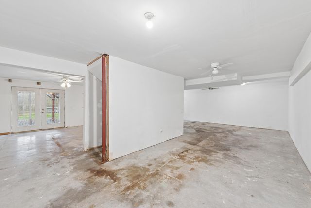 160 Silver Lake Avenue, Michigan City, IN 46360