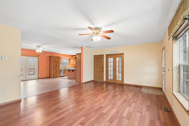 160 Silver Lake Avenue, Michigan City, IN 46360
