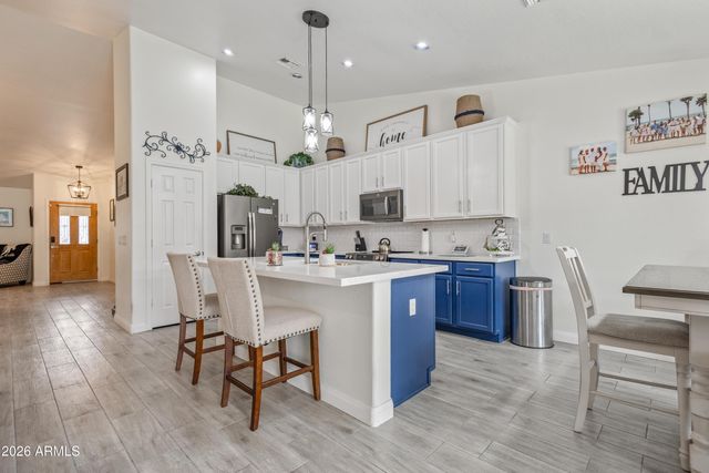 8544 E OCASO Avenue, Mesa, AZ 85212