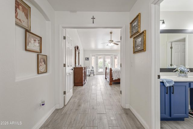 8544 E OCASO Avenue, Mesa, AZ 85212