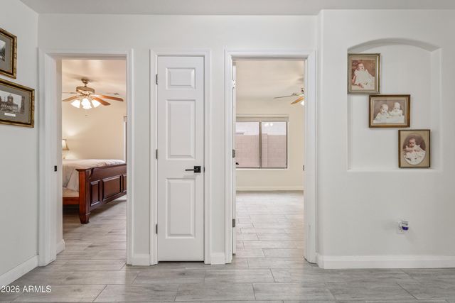 8544 E OCASO Avenue, Mesa, AZ 85212