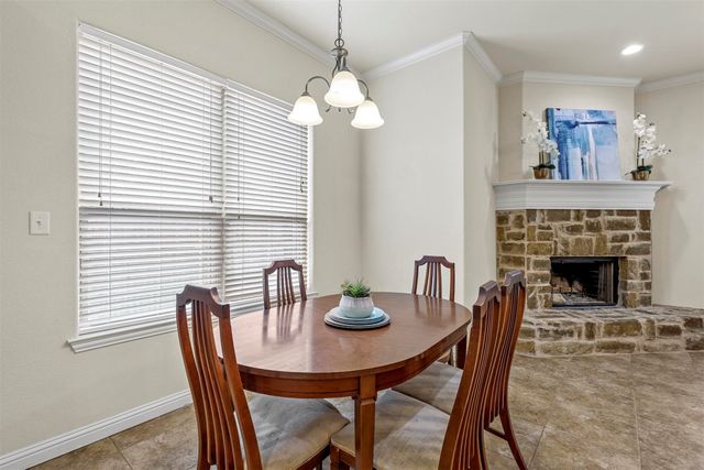 210 Donna Circle, Granbury, TX 76049