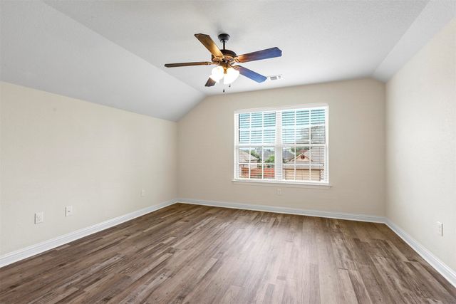 210 Donna Circle, Granbury, TX 76049