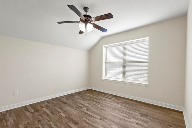 210 Donna Circle, Granbury, TX 76049
