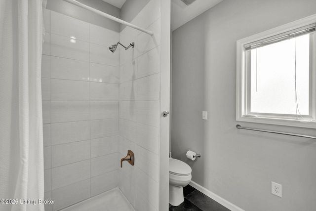 643 N Birchwood Ave, Louisville, KY 40206