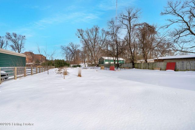 643 N Birchwood Ave, Louisville, KY 40206