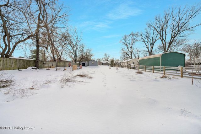 643 N Birchwood Ave, Louisville, KY 40206