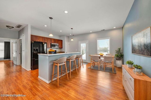 643 N Birchwood Ave, Louisville, KY 40206