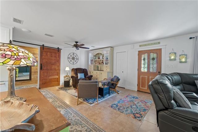 509 Val Mar DR, Fort Myers, FL 33919