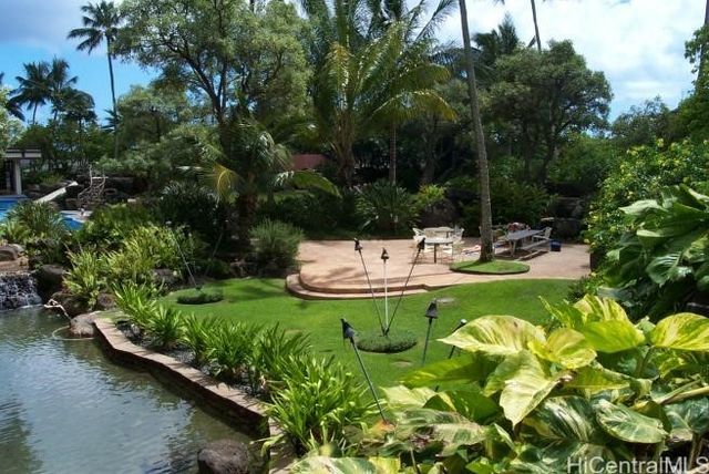 501 Hahaione Street 4L, Honolulu, HI 96825