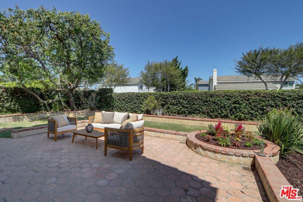 12419 Willow Hill Drive, Moorpark, CA 93021 — photo 5