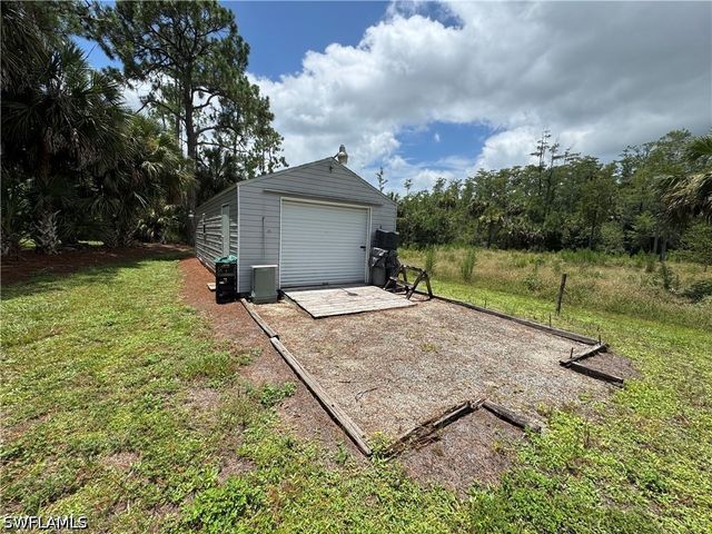 19790 Burgundy Farms RD, Estero, FL 33928