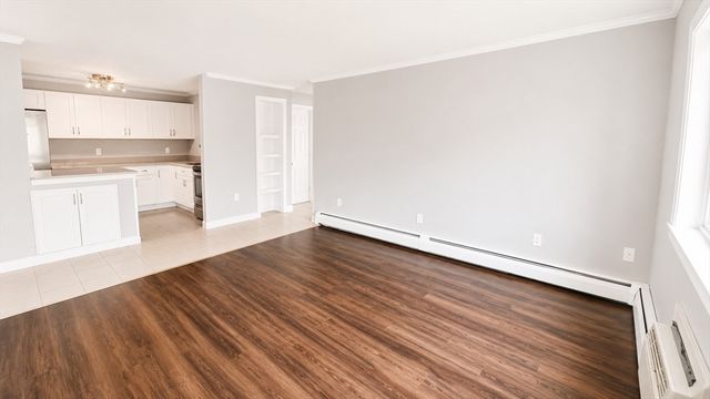 154 Second 111A, Framingham, MA 01702