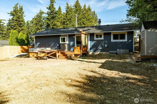 577 Salal St., Oak Harbor, WA 98277