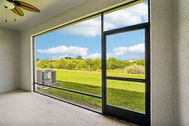 8657 MILESTONE DRIVE, Sarasota, FL 34238