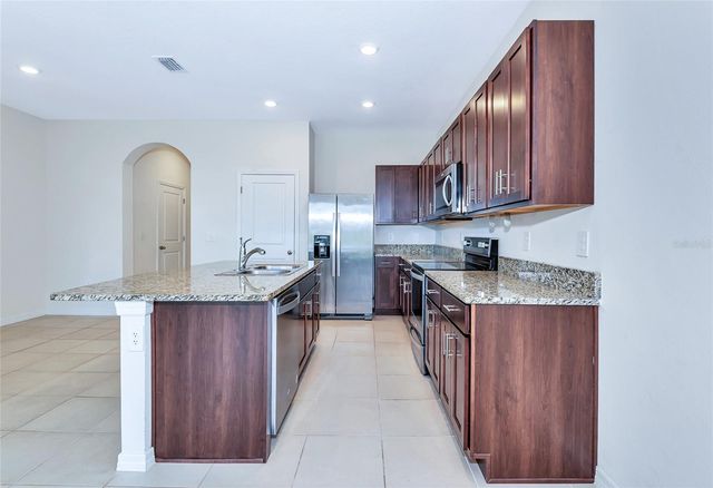 8657 MILESTONE DRIVE, Sarasota, FL 34238