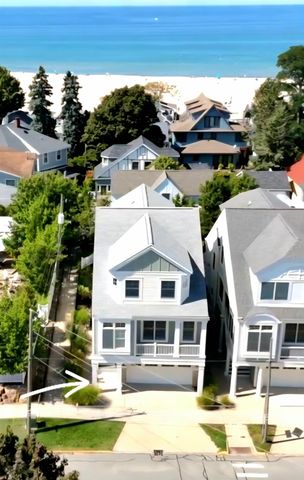 57 N Shore Drive, South Haven, MI 49090