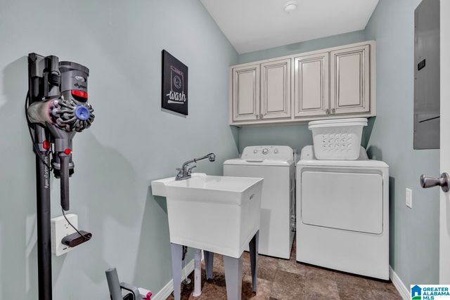 1020 ST JOSEPH DRIVE NW, Cullman, AL 35055